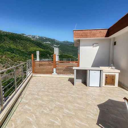 Sunny Side Wellness Resort & Spa 부드바 외부 사진
